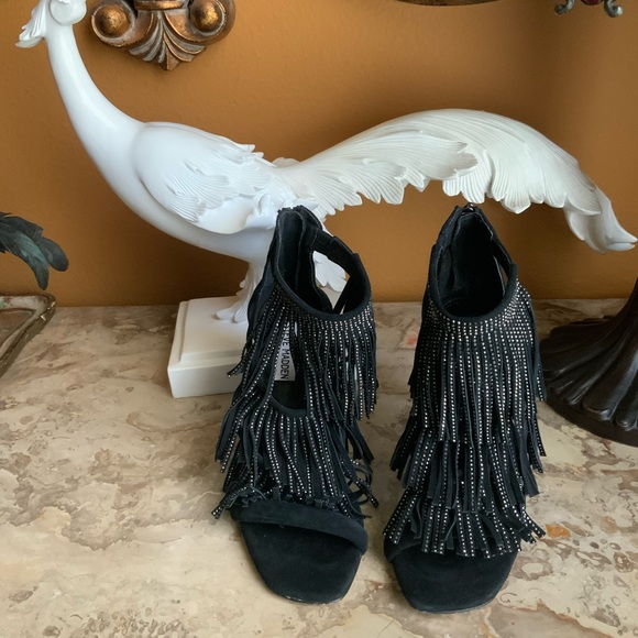 Steve Madden Black Fringe Heels - Picture 1 of 8